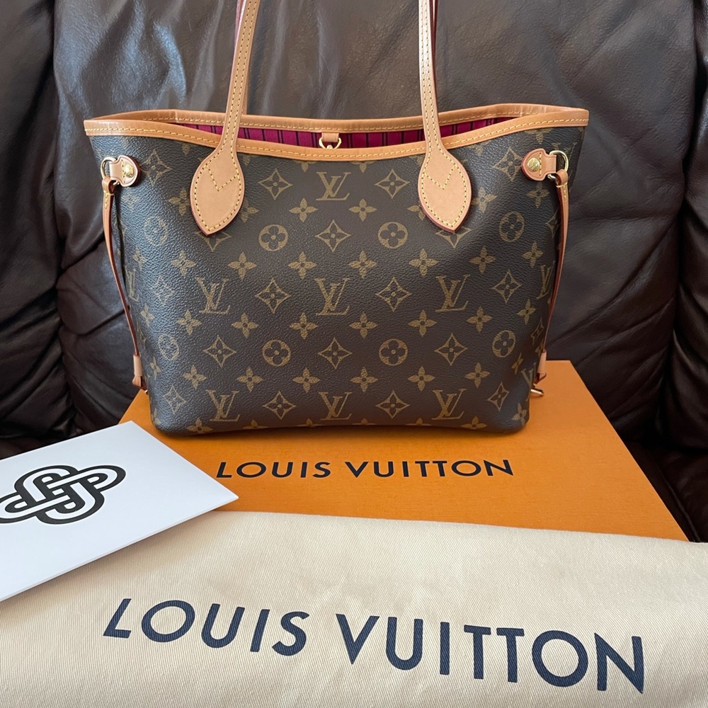 Louis Vuitton Monogram Neverfull PM Pivoine